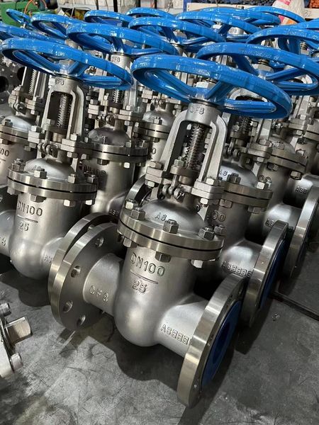Shanghai Jianggong Valve Manufacturing Co., Ltd. productielijn van de fabrikant